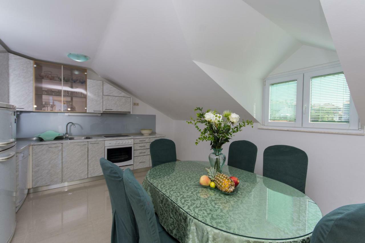 Apartmani Zana Okrug Gornji Ngoại thất bức ảnh