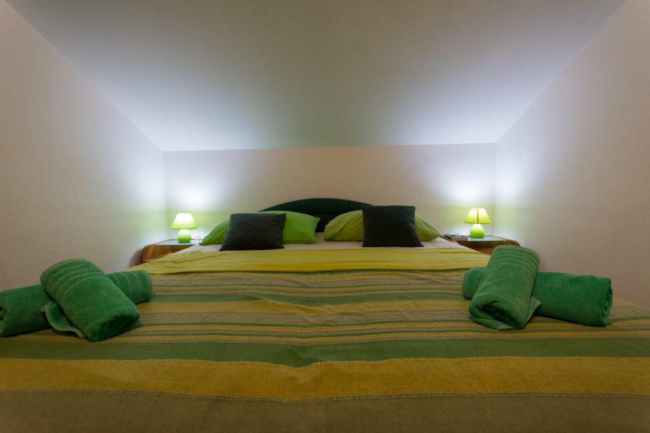 Apartmani Zana Okrug Gornji Ngoại thất bức ảnh