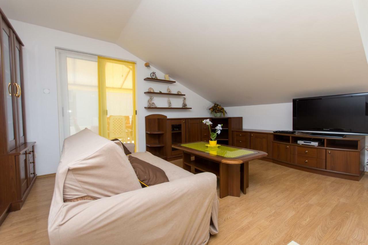 Apartmani Zana Okrug Gornji Ngoại thất bức ảnh