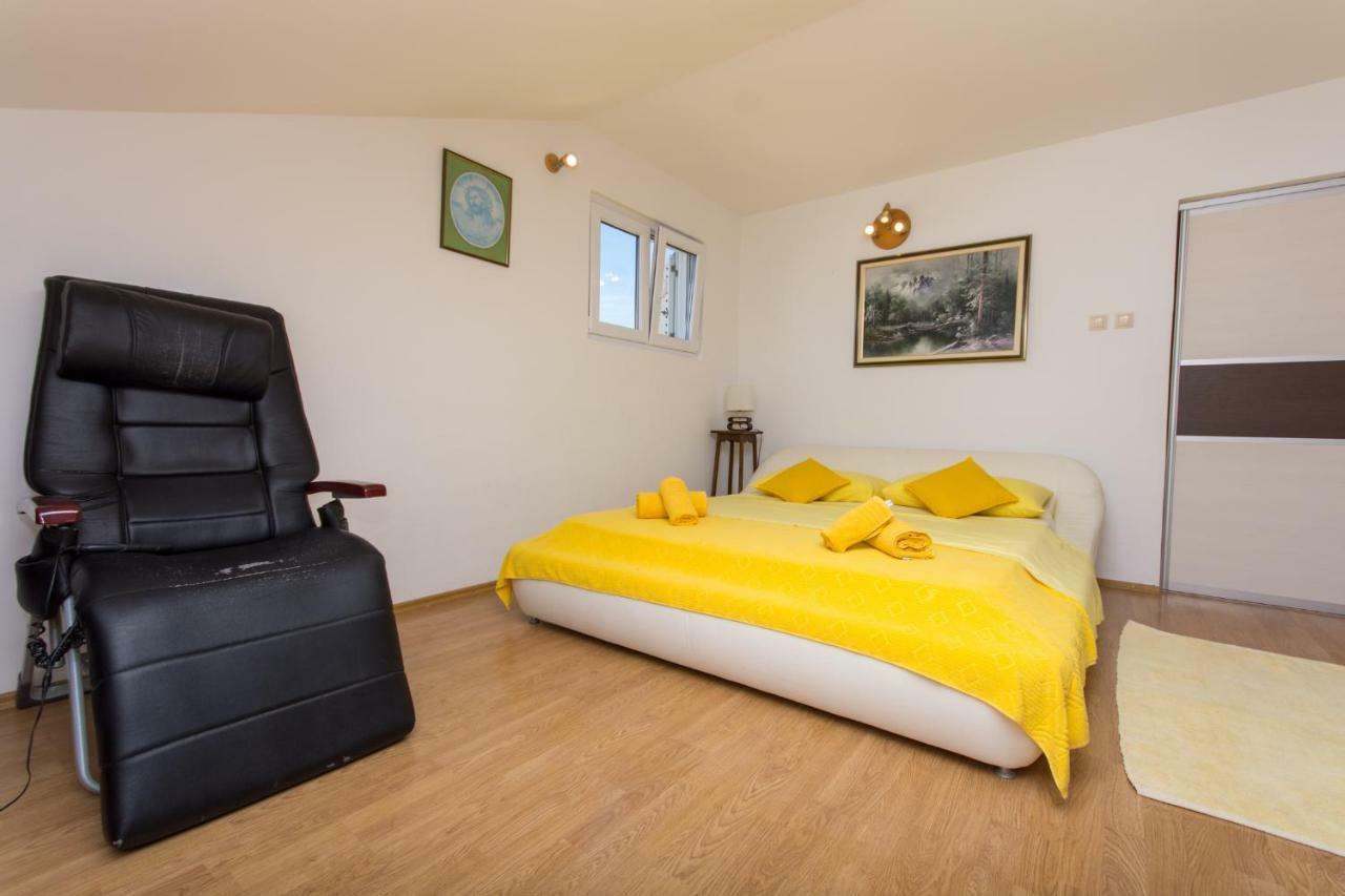 Apartmani Zana Okrug Gornji Ngoại thất bức ảnh