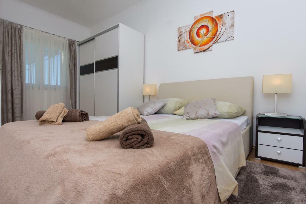 Apartmani Zana Okrug Gornji Ngoại thất bức ảnh