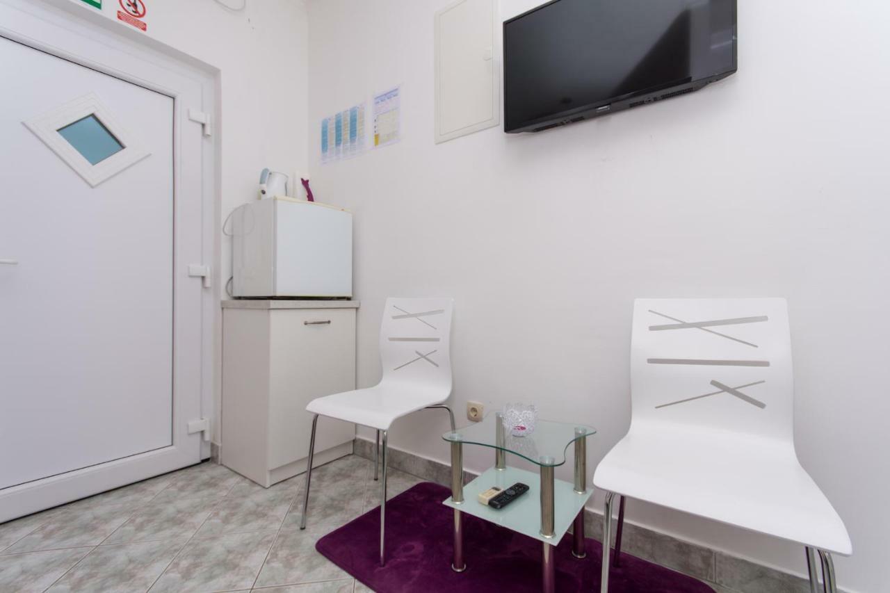Apartmani Zana Okrug Gornji Ngoại thất bức ảnh
